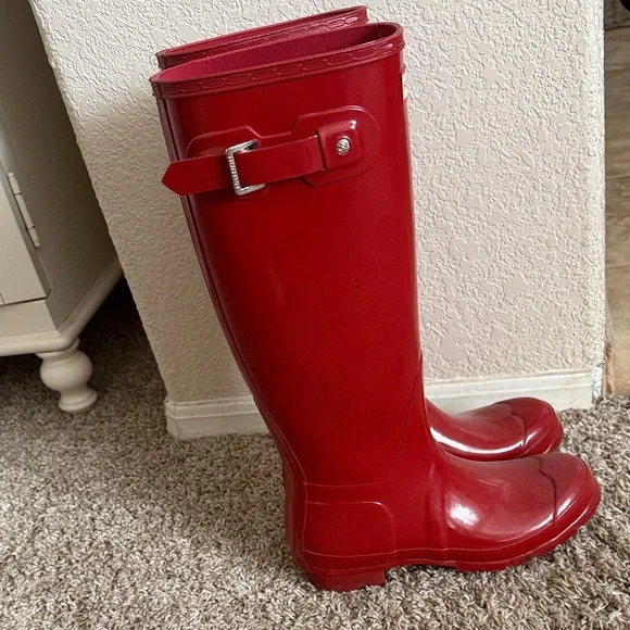 Hunter Red Gloss Tall Rain Boots - Picture 9 of 10